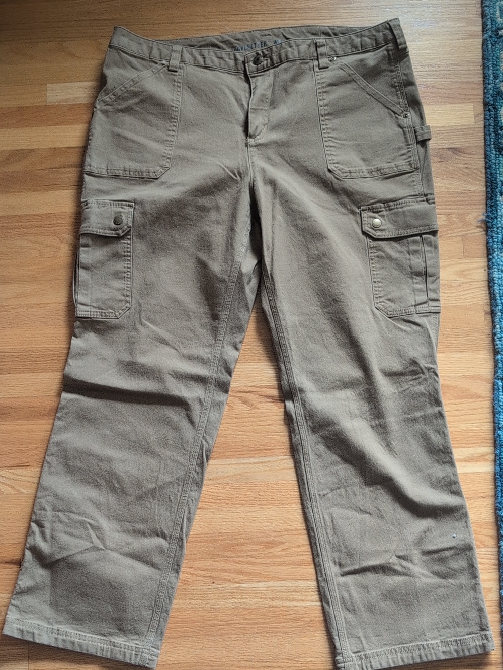 Duluth Trading Company Women's Cargo Pants in Camel